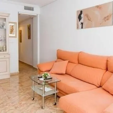 Yovalutres Apartament *